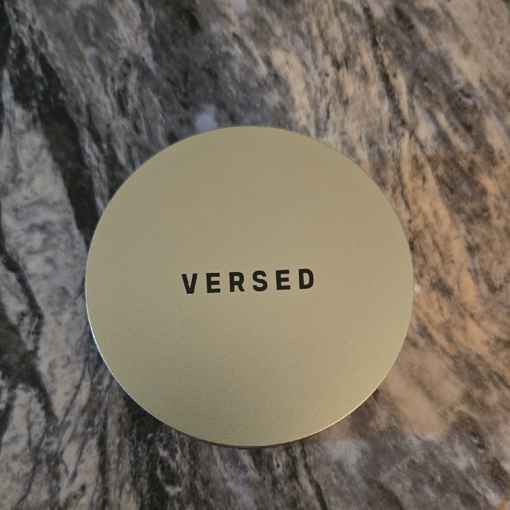 Translucent Setting Powder - Light/Beige - Picture 4 of 4